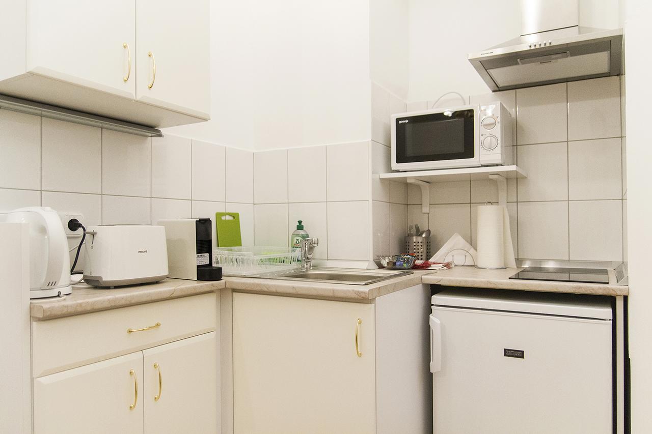 Authentic Akacfa Apartman